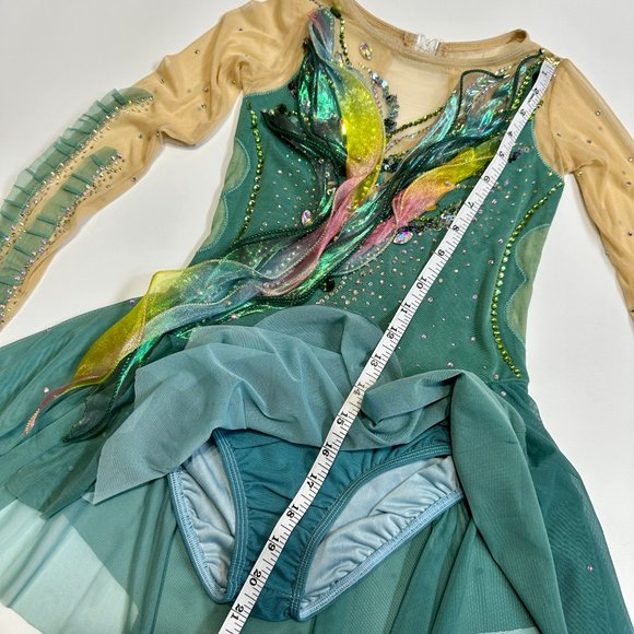 New Figure Skating Dress Size 10 (5~8T) with Hair Scrunchies (120~130cm) - Picture 9 of 10